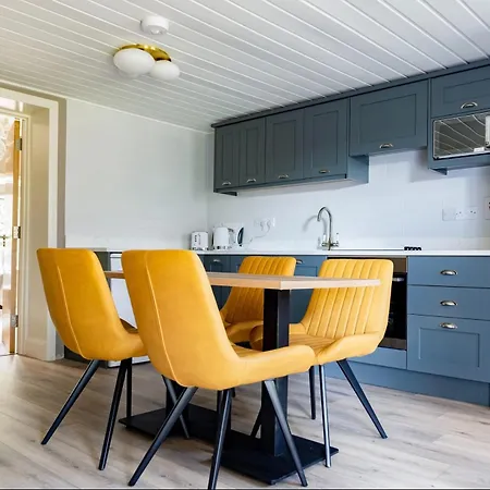 Self Catering - The Garden House *